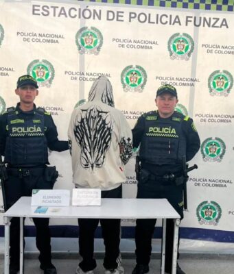 Policía de Funza incautó 28 dosis de presunto estupefaciente durante operativo de control