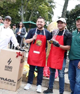 Tenjo celebró la final del Golazo Burger 2026