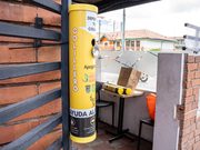 Chía instala 20 colilleros para reducir la contaminación por cigarrillos